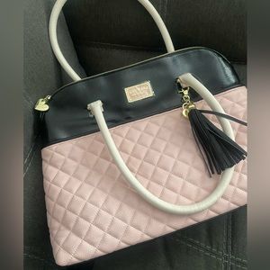 Betsey Johnson pink & patten leather purse. Brand new with tags.